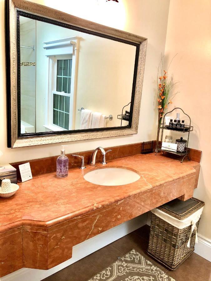 Greenview Bed & Breakfast Ниагара-он-те-Лейк Экстерьер фото